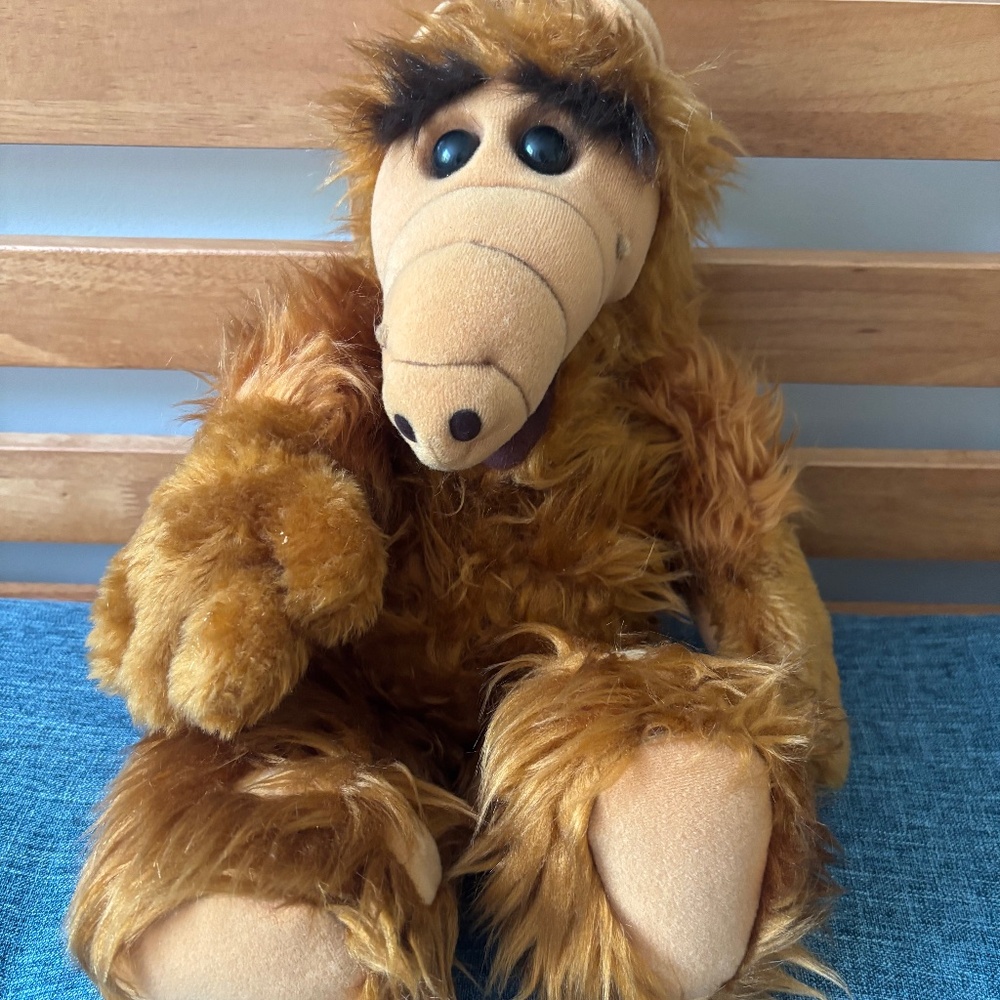 Talking 1980s Alf plush toy